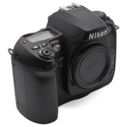 Nikon D100 APS-C DSLR Camera