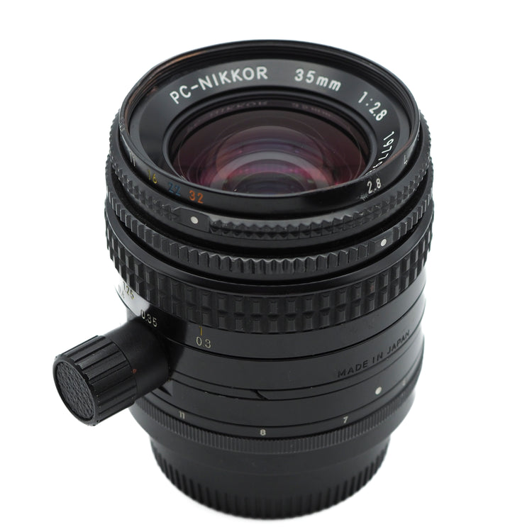 Nikon PC-NIKKOR 35mm f/2.8 レンズ Used Nikon PC-Nikkor 35mm F/2.8 | MPB