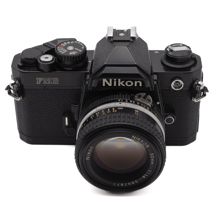Nikon FM2N 35mm SLR Camera Set (Nikon Nikkor 50mm f/1.4 AI-s Lens)