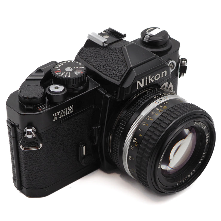 Nikon FM2N 35mm SLR Camera Set (Nikon Nikkor 50mm f/1.4 AI-s Lens)