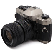 Nikon FM10 35mm SLR Camera Set (Nikkor 35 ~ 70mm f/3.5 ~ 4.8 AI-s Lens)
