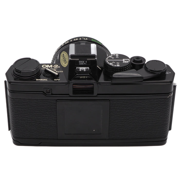 Olympus OM-2N 35mm SLR Camera Set (Olympus G.Zuiko 50mm f/1.4 Lens)