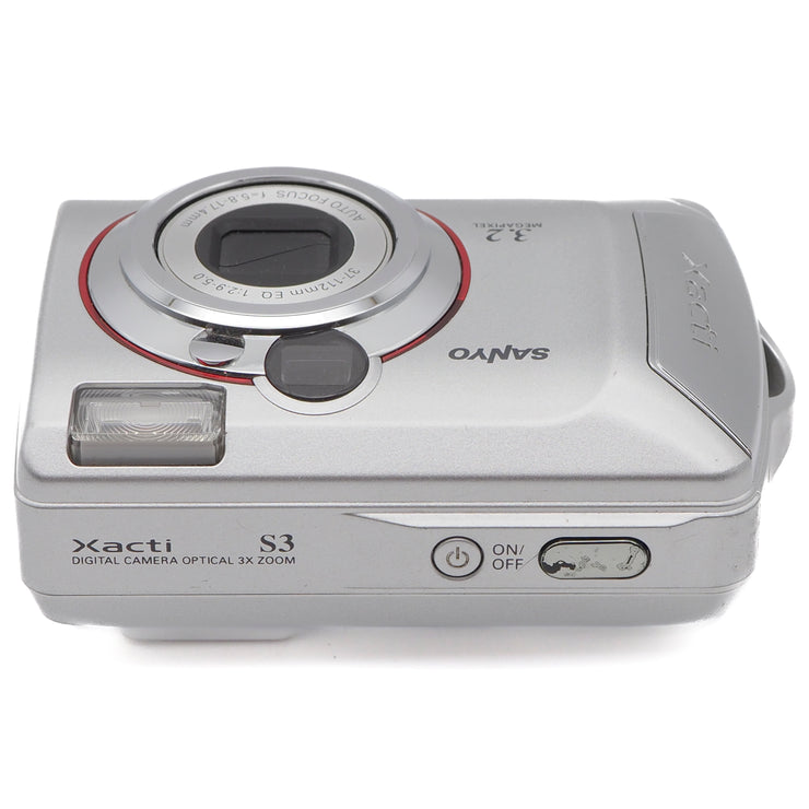 Sanyo Xacti S3 Digital Point & Shoot Camera