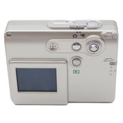 Konica Minolta Dimage X31 Digital Point & Shoot Camera