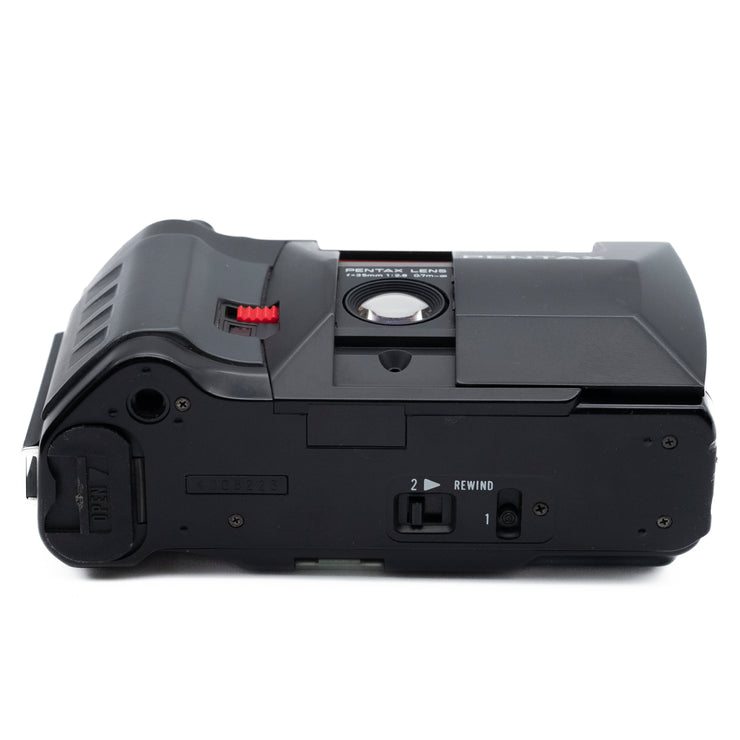 Pentax PC35AFM SE Date (PC35AF) 35mm Point & Shoot Camera