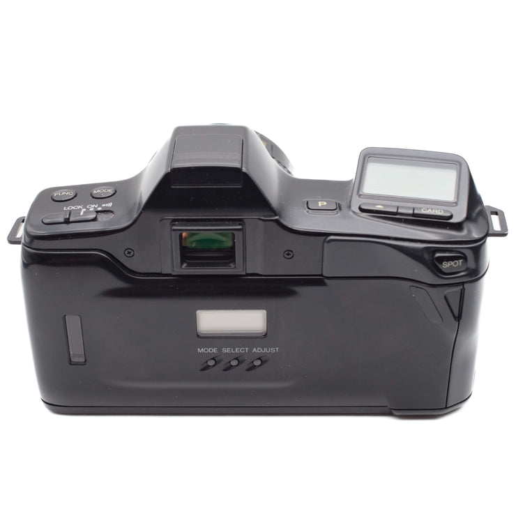 Minolta α-7700i 35mm SLR Camera Set (Minolta AF 35 - 70mm f/4 Lens)